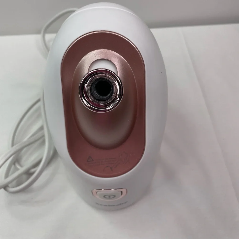 Newbealer Facial Steamer in White and Pink